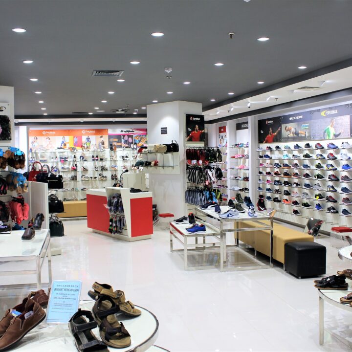 Reliance Multi format store Hubballi